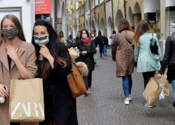 معنويات المستهلكين الأمريكيين تراجعت