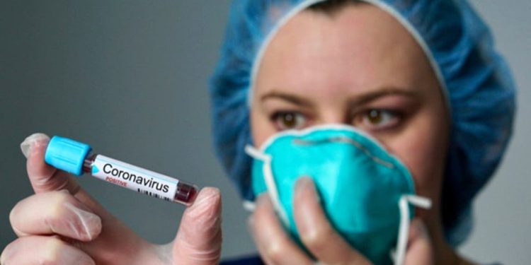 مطور اللقاح الروسي: الحياة ستعود لطبيعتها في هذا التوقيت