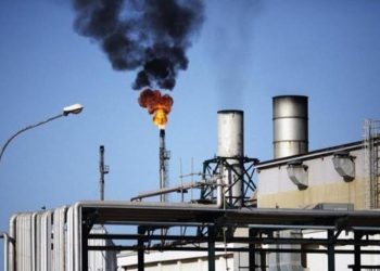 رئيس مؤسسة النفط: ليبيا بحاجة إلى استقرار وميزانية للحفاظ على إنتاج النفط الخام