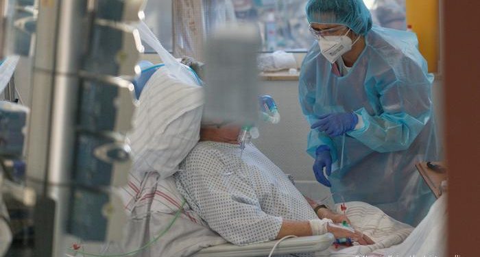 معهد روبرت كوخ بألمانيا: 8354 إصابة جديدة بفيروس كورونا و551 وفاة