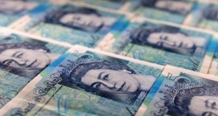 أرتفاع سعر الجنيه الإسترليني ليصل عند ذروة 6 أسابيع