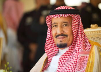الملك سلمان: السعود ية تعمل جاهدة لدعم الاستقرار في أسواق النفط