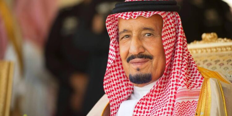 الملك سلمان: السعود ية تعمل جاهدة لدعم الاستقرار في أسواق النفط