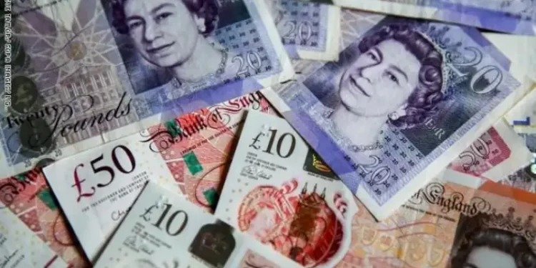 ارتفاع الإسترلينى واستعداد ريشي سوناك لتولي منصب رئيس الوزراء البريطاني