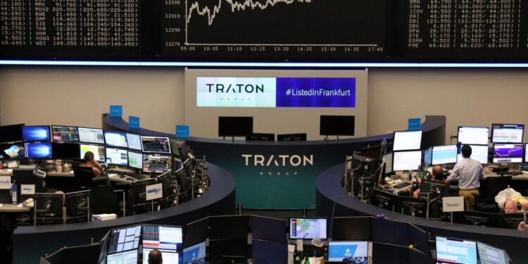 هبوط الأسهم الأوروبية  بضعط من كبرى شركات التكنولوجيا