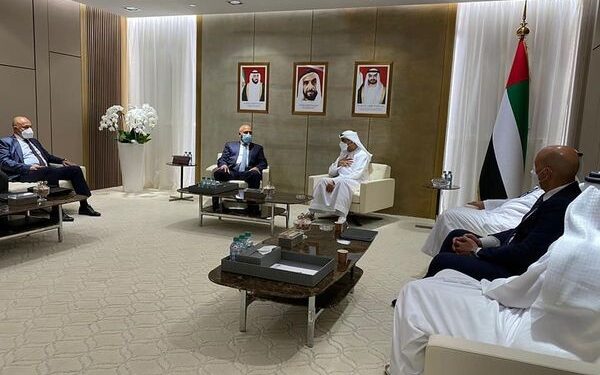 وزير النقل المصري يعلن عن : مفاوضات مع موانئ قطر وموانئ أبوظبي لإدارة موانئ في مصر