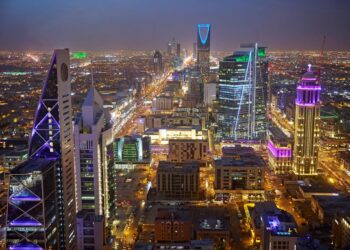 برامج “إقامة مميزة” تدعم رؤية المملكة 2030