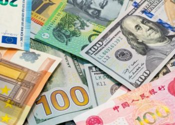 تعافي الدولار مقابل الفرنك بعد تخفيف الضغط البيعي – توقعات تعاملات 18 أغسطس 2025