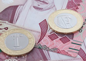 هدوء في سوق الصرف.. الريال السعودي يحافظ على ثباته مقابل الجنيه