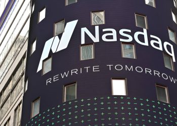علامة ناسداك التجارية ترتفع لمستويات قياسية وتتصدر مشهد البورصات العالمية