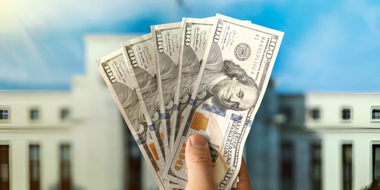 الدولار يواصل تذبذبه.. أسواق الصرف تترقب مصير العملة الأمريكية اليوم الخميس 18 سبتمبر 2025