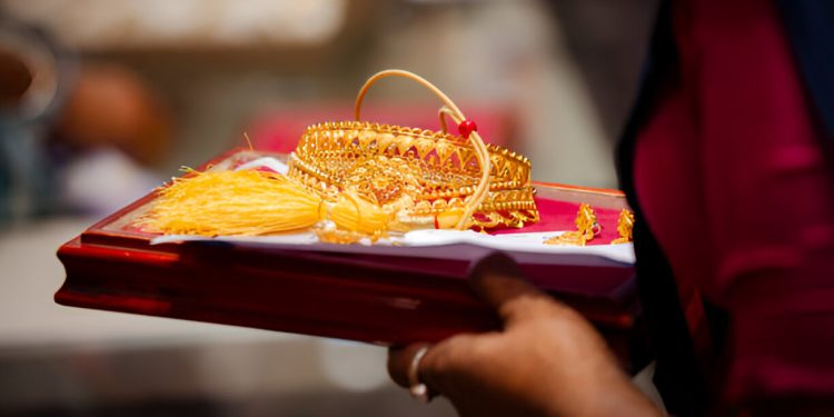 الذهب يواصل الهبوط.. سعر عيار 21 اليوم الخميس في الصاغة