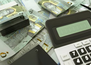 قبل موسم العمرة.. سعر الريال السعودي مقابل الجنيه المصري الآن