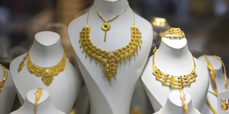 قفزة جديدة في الأسعار.. كم سجل الذهب عيار 21 اليوم الأحد 12 أكتوبر بالمصنعية؟