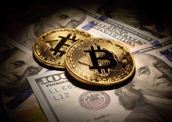 بتكوين تقفز فوق 110 آلاف دولار مجددًا.. مؤشرات على نهاية التصحيح وبداية موجة صعود قوية