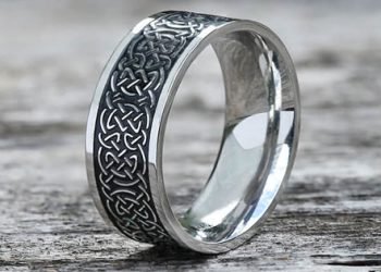 رغم عطلة البورصة… الفضة تشعل السوق المصري وترتفع وسط حالة من الترقب!