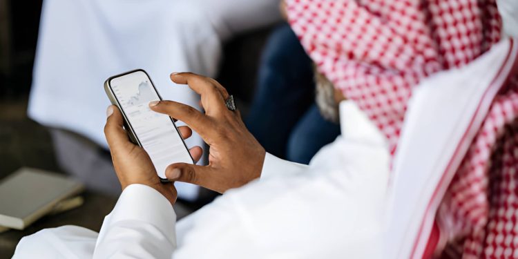 مؤشر الأسهم السعودية يبدأ تعاملات الاثنين على انخفاض بنسبة 0.3%