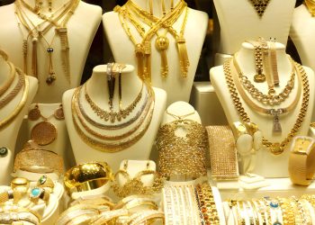 توقعات أسعار الذهب 2026: هل يتجاوز الذهب 4500 دولار للأونصة؟ تحليل بنيوي يكشف ملامح نظام سعري جديد