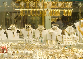 استقرار أسعار الذهب في السوق المصرية مع بداية تعاملات الثلاثاء